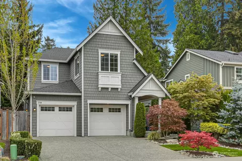 7710 127th Pl NE, Kirkland, WA 98033