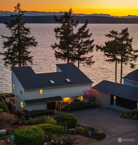 3480 Timothy Way, Camano Island, WA 98282