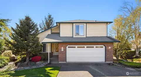 9210 45th Ave W, Mukilteo, WA 98275