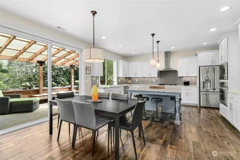 Dining - 23815 3rd Dr SE, Bothell, WA 98021 photo 2 of 3