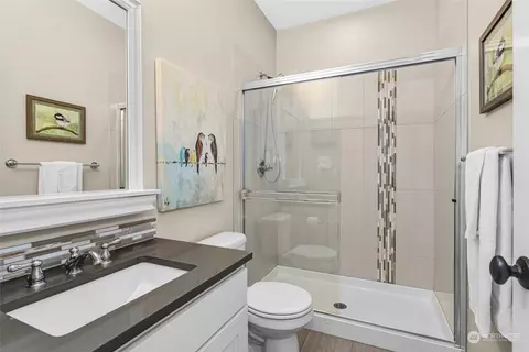 Bath - 23815 3rd Dr SE, Bothell, WA 98021 photo 1 of 5