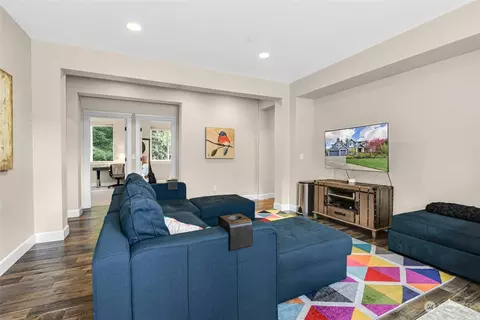 Living - 23815 3rd Dr SE, Bothell, WA 98021 photo 6 of 6