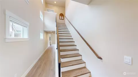 17925 31st Dr SE, Bothell, WA 98012 photo 2