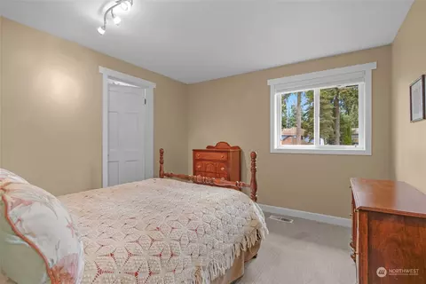 Bedroom - 1232 144th Pl SE, Mill Creek, WA 98012 photo 5 of 6