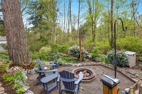 Exterior - 1232 144th Pl SE, Mill Creek, WA 98012 photo 8 of 14