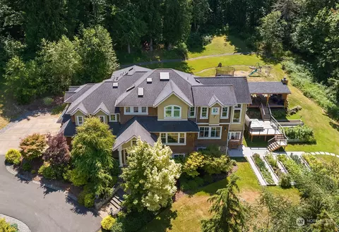 26709 SE Old Black Nugget Rd, Issaquah, WA 98029