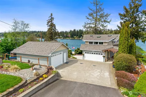 13 SE Skookum View Dr, Shelton, WA 98584