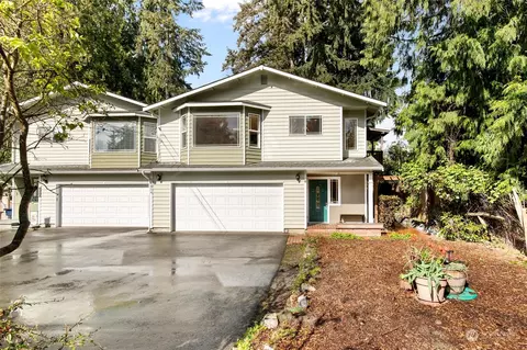 Exterior - 12014 10th Dr SE #B, Everett, WA 98208 photo 6 of 6