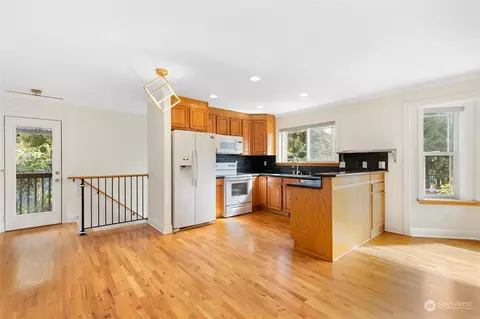 Kitchen - 12014 10th Dr SE #B, Everett, WA 98208 photo 1 of 12