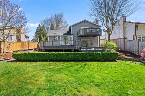 Exterior - 11732 44th Dr SE, Everett, WA 98208 photo 11 of 15