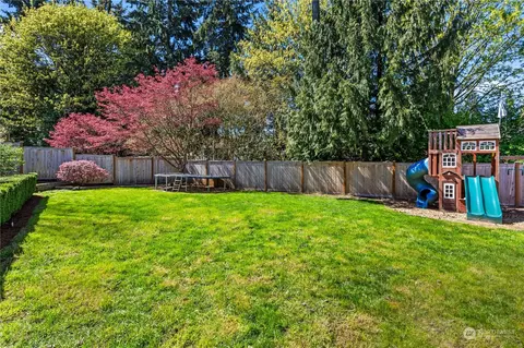 Exterior - 11732 44th Dr SE, Everett, WA 98208 photo 12 of 15
