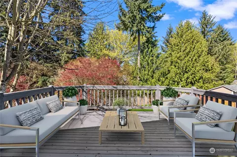 Exterior - 11732 44th Dr SE, Everett, WA 98208 photo 6 of 15