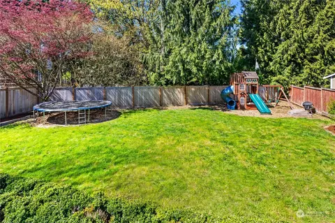 Exterior - 11732 44th Dr SE, Everett, WA 98208 photo 10 of 15