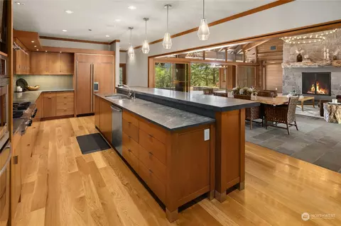 Kitchen - 1200 Pinegrass Loop, Cle Elum, WA 98922 photo 3 of 3