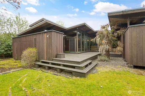 2716 Kentucky St, Bellingham, WA 98229