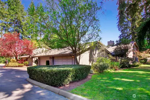 164 141st Pl NE, Bellevue, WA 98007
