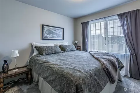 Bedroom - 318 Rushton Ave SW, Orting, WA 98360 photo 4 of 4