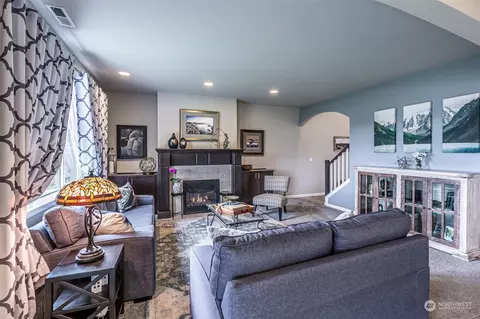 Living - 318 Rushton Ave SW, Orting, WA 98360 photo 1 of 5