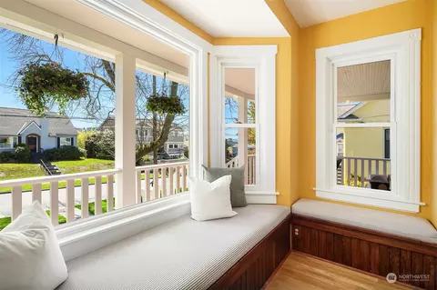 Exterior - 3242 NW 65th St, Seattle, WA 98117 photo 5 of 12