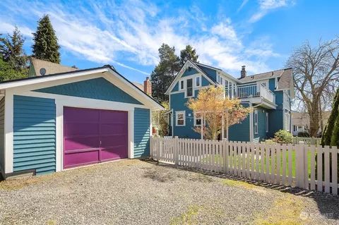 Exterior - 3242 NW 65th St, Seattle, WA 98117 photo 9 of 12