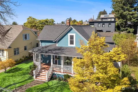 Exterior - 3242 NW 65th St, Seattle, WA 98117 photo 12 of 12