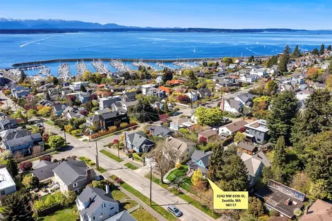 View/Area - 3242 NW 65th St, Seattle, WA 98117 photo 2 of 4