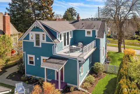 Exterior - 3242 NW 65th St, Seattle, WA 98117 photo 10 of 12