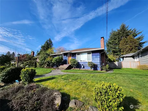 11253 Fremont Ave N, Seattle, WA 98133