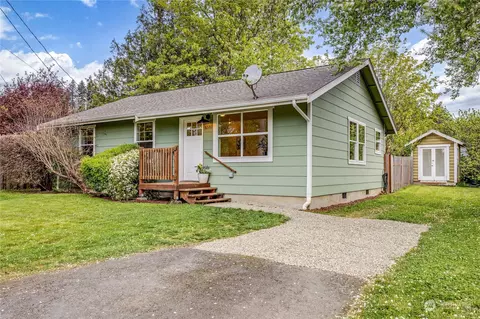 6720 NE Pine St, Suquamish, WA 98392