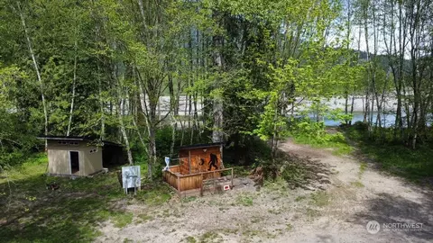 204 Burton Creek Rd, White Pass, WA 98937