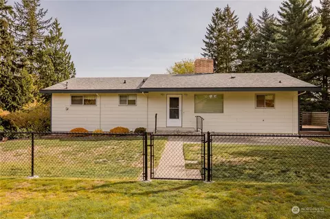 4801 E Maple Lane Cir NW, Gig Harbor, WA 98335