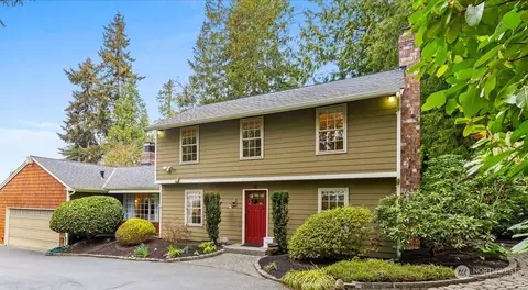11 Woodhaven Pl, Woodway, WA 98020