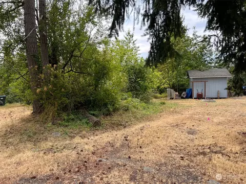 17513 E Clear Lake Blvd SE, Yelm, WA 98597