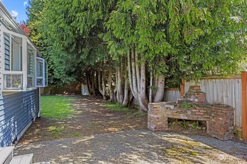 Exterior - 7 E Mcgill Ave, Everett, WA 98208 photo 7 of 9