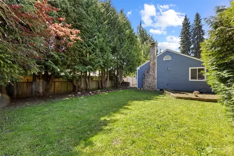 Exterior - 7 E Mcgill Ave, Everett, WA 98208 photo 6 of 9