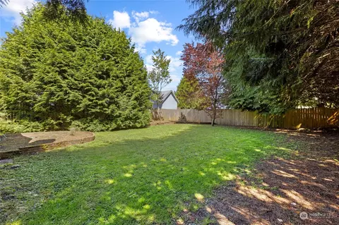 Exterior - 7 E Mcgill Ave, Everett, WA 98208 photo 5 of 9