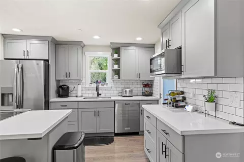 Kitchen - 7 E Mcgill Ave, Everett, WA 98208 photo 1 of 4