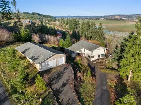 107 Alexander Dr, Chehalis, WA 98532