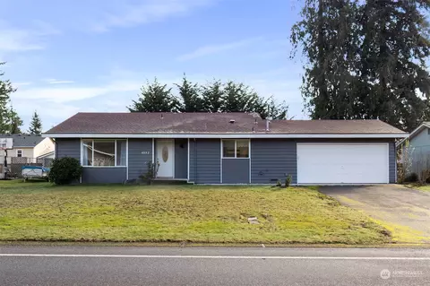 4952 Ridgemont Dr NE, Bremerton, WA 98311