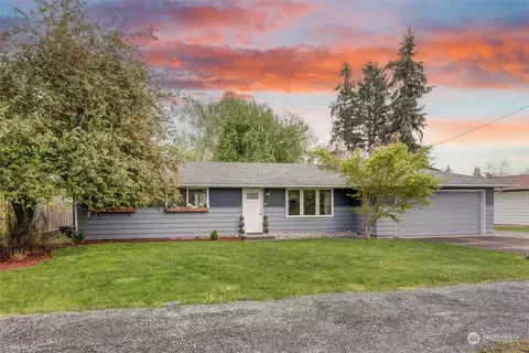 8713 46th Dr NE, Marysville, WA 98270