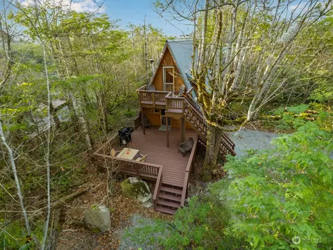 11857 Tye River Road Rd NE, Skykomish, WA 98288