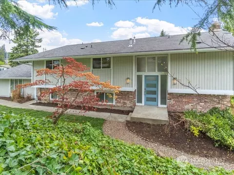 2830 Larlin Dr, Everett, WA 98203 photo 2