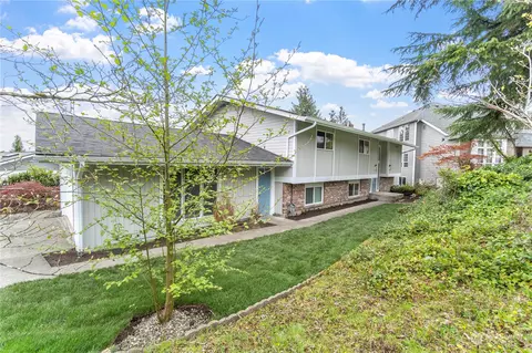 2830 Larlin Dr, Everett, WA 98203