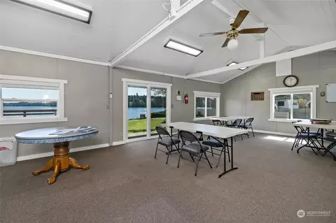 Dining - 10 E Sea Vista Ct, Grapeview, WA 98546 photo 2 of 2