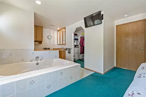 Other - 10 E Sea Vista Ct, Grapeview, WA 98546 photo 1 of 11