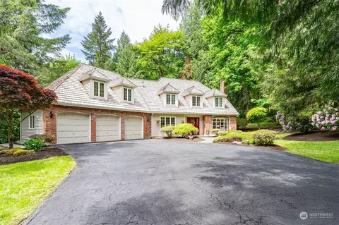 13017 204th Pl SE, Issaquah, WA 98027