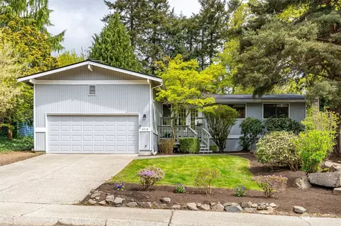8518 172nd Ave NE, Redmond, WA 98052