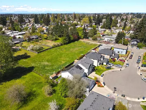 228 E 66th St, Tacoma, WA 98404