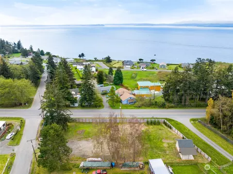 506 Shipping View Dr, Freeland, WA 98249