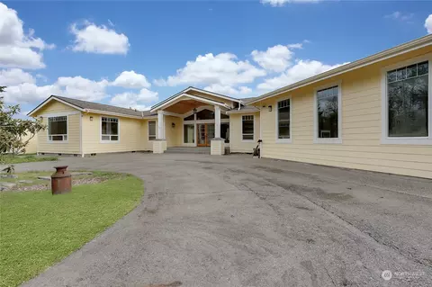 14329 196th Ave SE, Renton, WA 98059